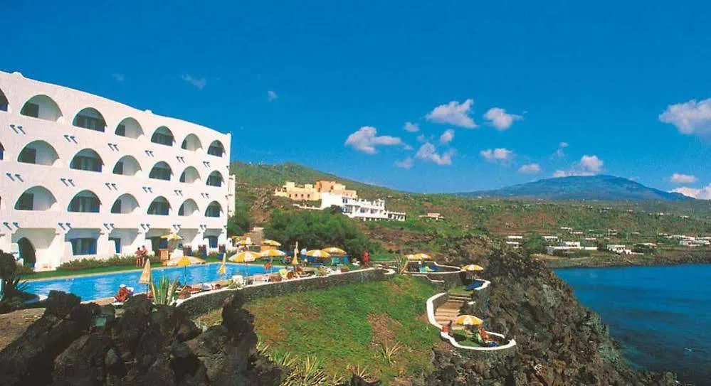 Hotel Villaggio Punta Fram Madonna Delle Grazie